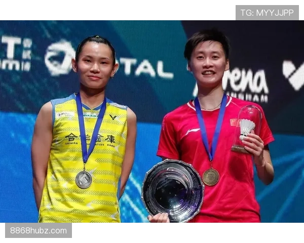 戴资颖打完比赛直接拎爱马仕去吃夜市蚵仔煎？