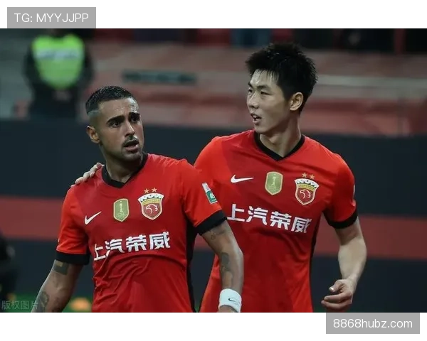 上海海港赛季开局状态起伏明显，多场比赛攻防体系运转不畅